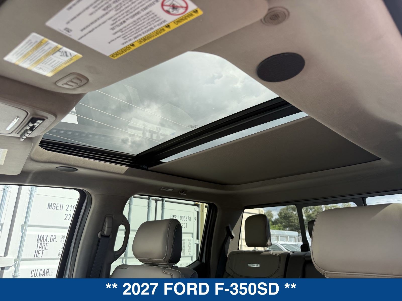 New 2027 Ford F350 Platinum w/ Platinum Plus Package AWD/4WD image 27
