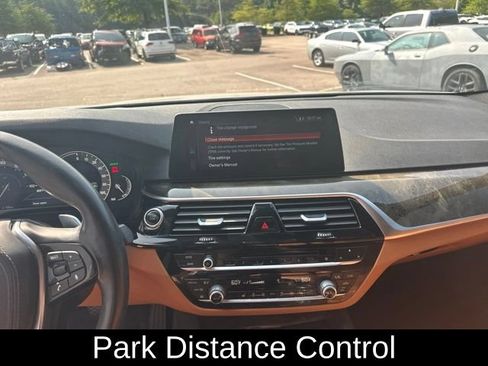 Used 2018 BMW 530e xDrive AWD/4WD image 24