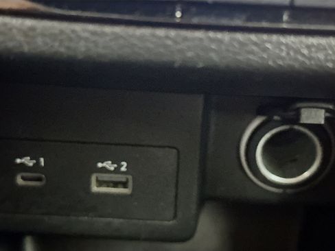 Used 2023 Nissan Kicks SR w/ SR Premium Package image 24