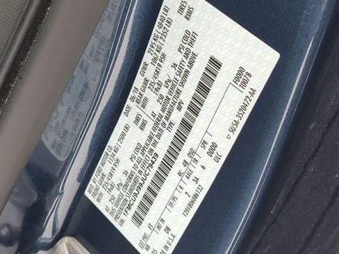 Used 2018 Ford Escape Titanium image 40