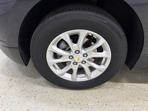 Used 2020 Chevrolet Equinox LT AWD/4WD image 10