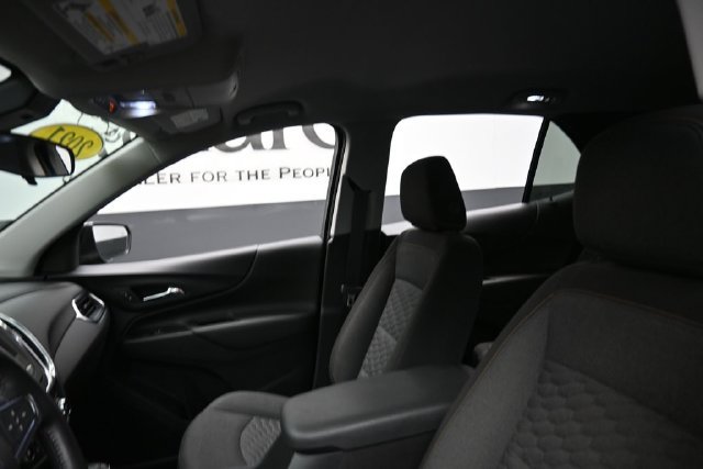 Used 2021 Chevrolet Equinox LT FWD image 18