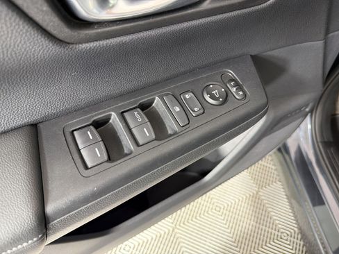 Used 2025 Honda CR-V LX image 26