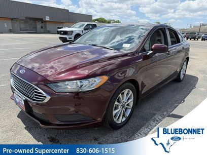 Used 2017 Ford Fusion SE w/ Fusion SE Technology Package