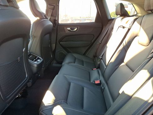 New 2026 Volvo XC60 B5 Ultra w/ Protection Package Premier image 5