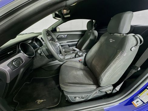 Used 2016 Ford Mustang GT w/ Interior & Wheel Package image 13