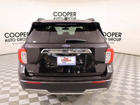 Used 2023 Ford Explorer XLT w/ Equipment Group 202A image 22