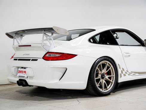 Used 2010 Porsche 911 GT3 RS image 35