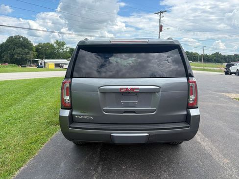Used 2020 GMC Yukon SLT AWD/4WD image 3
