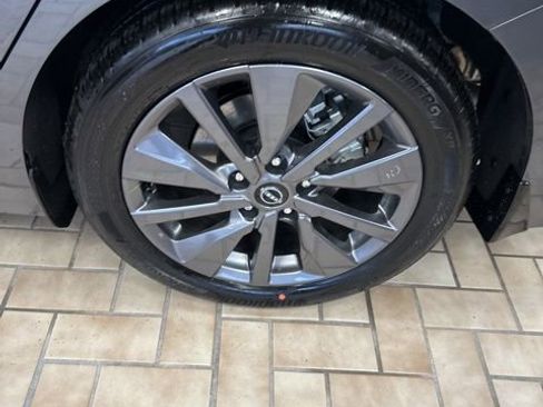 New 2026 Nissan Sentra SL w/ Floor Mat Package image 11