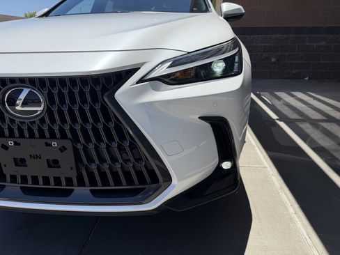Used 2024 Lexus NX 350h AWD image 11