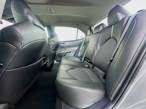 Used 2023 Toyota Camry SE image 25