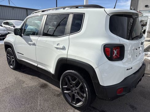 Used 2021 Jeep Renegade Latitude w/ Sun & Sound Group image 3