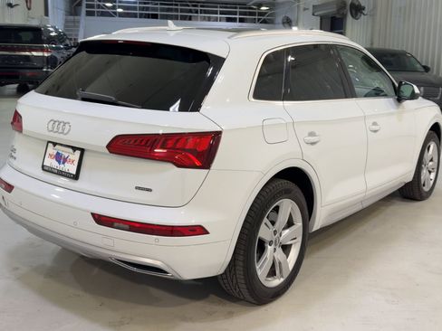 Used 2019 Audi Q5 2.0T Premium Plus w/ Premium Plus Package image 9