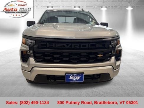 Used 2022 Chevrolet Silverado 1500 Custom AWD/4WD image 9