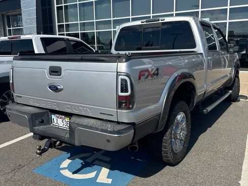 Used 2016 Ford F350 Lariat AWD/4WD image 5
