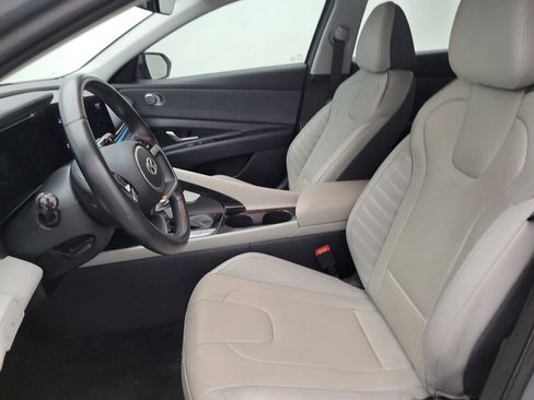 Used 2022 Hyundai Elantra Limited w/ Cargo Package FWD image 17
