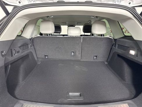 New 2026 Lincoln Nautilus Premier image 25