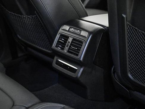 New 2025 Audi Q5 Premium image 18