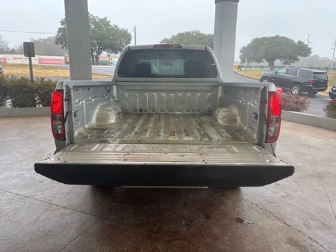 Used 2017 Nissan Frontier S image 19