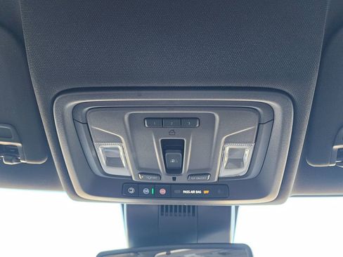 New 2026 GMC Sierra 1500 SLT image 35