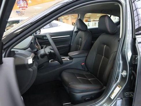 New 2026 Nissan Altima 2.5 SR FWD image 8