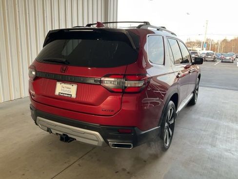 Certified 2023 Honda Pilot Elite image 25