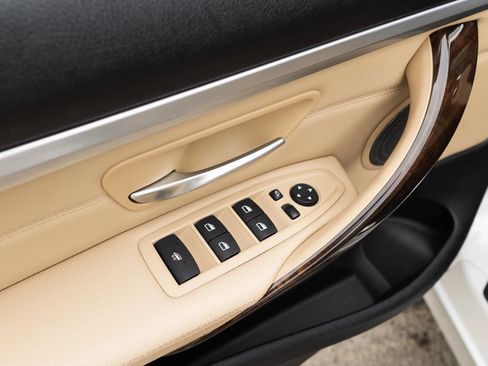 Used 2017 BMW 440i Convertible RWD image 18