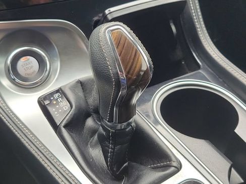Used 2016 Nissan Maxima Platinum w/ Interior Lighting Package FWD image 31