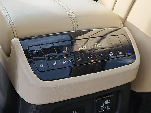 Certified 2022 INFINITI QX60 Sensory w/ Vision Package AWD/4WD image 11