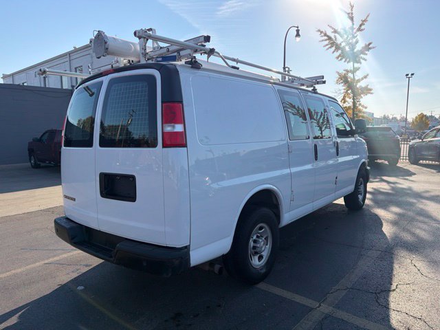 Used 2021 Chevrolet Express 2500 w/ Driver Convenience Package RWD image 7