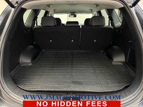 Used 2023 Hyundai Santa Fe SEL w/ Cargo Package AWD/4WD image 16