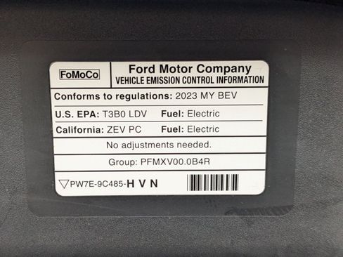 Used 2023 Ford Mustang Mach-E Premium RWD image 27