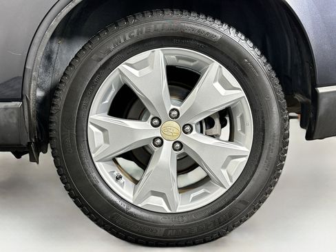 Used 2016 Subaru Forester 2.5i Limited w/ Popular Package #1 image 11