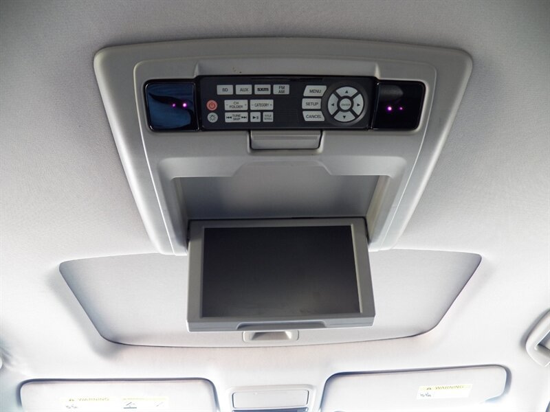 Used 2017 Honda Pilot Elite image 26