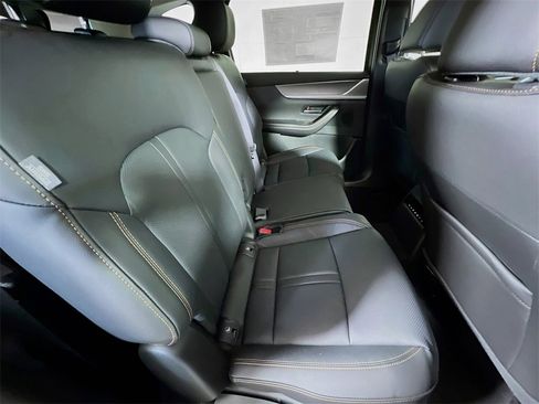 Used 2025 MAZDA CX-90 3.3 Turbo w/ Premium Sport Pkg image 22