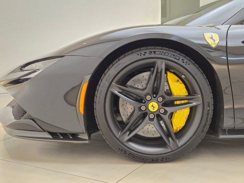 Used 2022 Ferrari SF90 Stradale AWD/4WD image 13