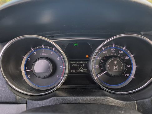Used 2013 Hyundai Sonata GLS w/ Popular Equipment Pkg FWD image 12