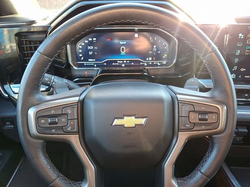 Used 2023 Chevrolet Silverado 1500 High Country w/ High Country Premium Package image 20