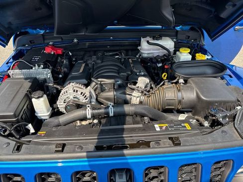 Used 2021 Jeep Wrangler Unlimited Rubicon w/ Trailer Tow Package AWD/4WD image 29