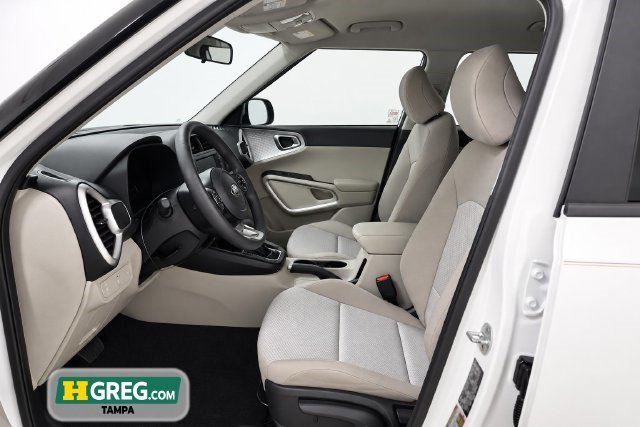 Used 2020 Kia Soul LX FWD image 8