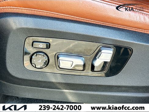 Used 2019 BMW X5 xDrive50i w/ M Sport Package image 25