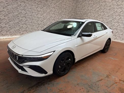 New 2026 Hyundai Elantra SEL Sport Premium FWD image 3