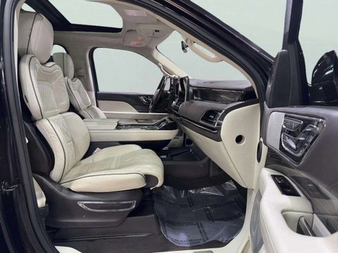 Used 2020 Lincoln Navigator L Black Label w/ Cargo Convenience Package image 67