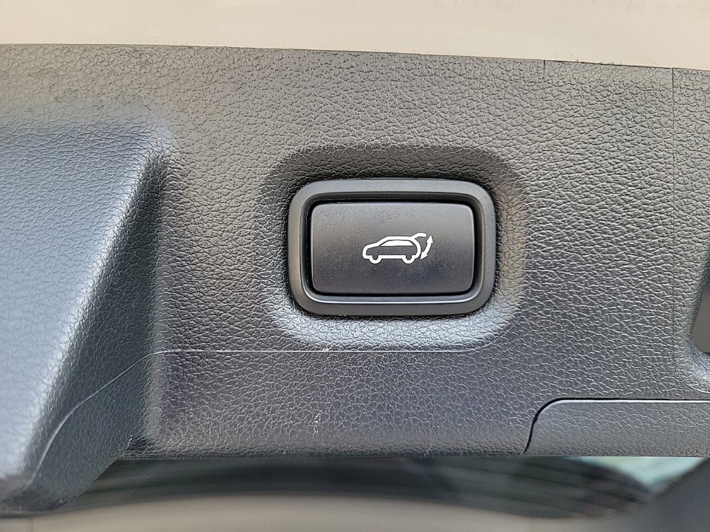 Used 2023 Hyundai Santa Fe Limited AWD/4WD image 20