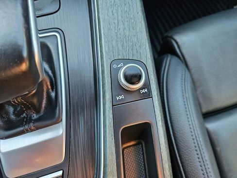 Used 2017 Audi A4 2.0T allroad Premium Plus w/ Technology Package image 25