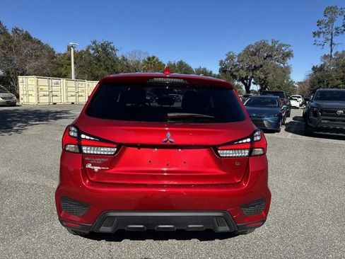 Used 2024 Mitsubishi Outlander Sport SE image 3