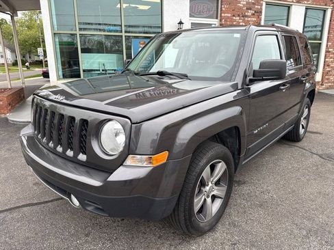 Used 2017 Jeep Patriot High Altitude AWD/4WD image 1