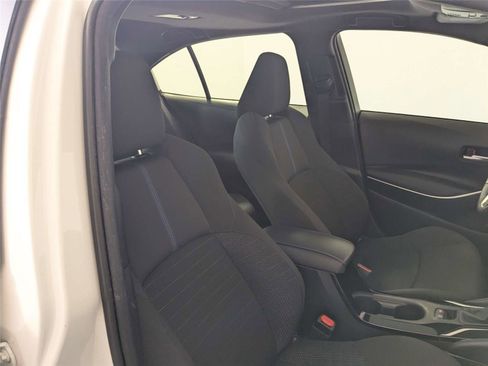 Used 2021 Toyota Corolla SE w/ SE Premium Package image 34