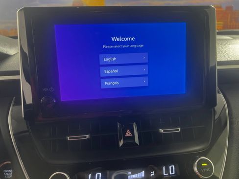Certified 2023 Toyota Corolla Cross XLE FWD image 17